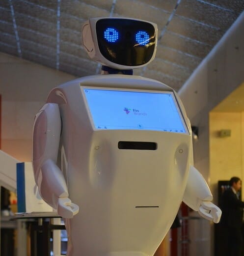 Роботы позволяют банкам консультировать клиентов
