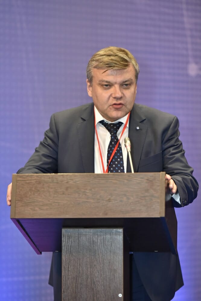  Александр Зажигалкин, заведующий кафедрой «Стандартизации» Академии стандартизации, метрологии и сертификации.