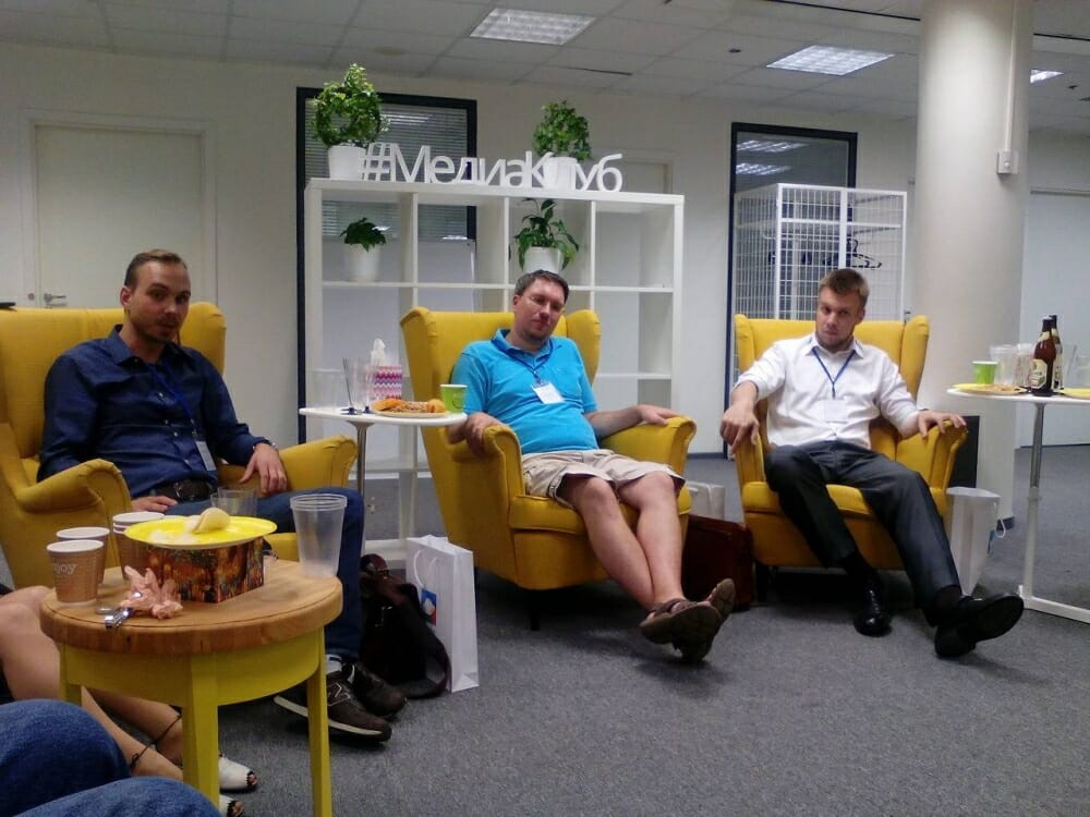 Эксперты по VR Илья Вигер (VE Group), Александр Лавров (Vizero) и Алексей Никушин (РАЭК) обсуждают проблемы новых интерфейсов