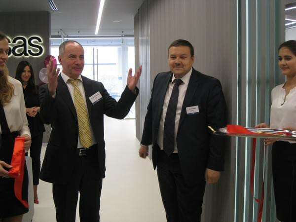 Валерий Панкратов и Иван Пятков открывают инновационный центр