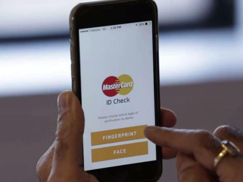 Mastercard использует распознавание лиц для подтверждения личности клиентов