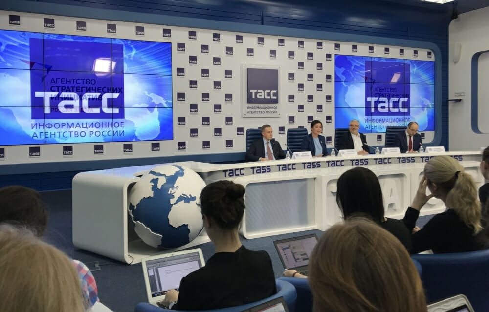Тасс это. Информационные агентства. ТАСС информационное агентство России. Информационные агентства России. Национальное информационное агентство.